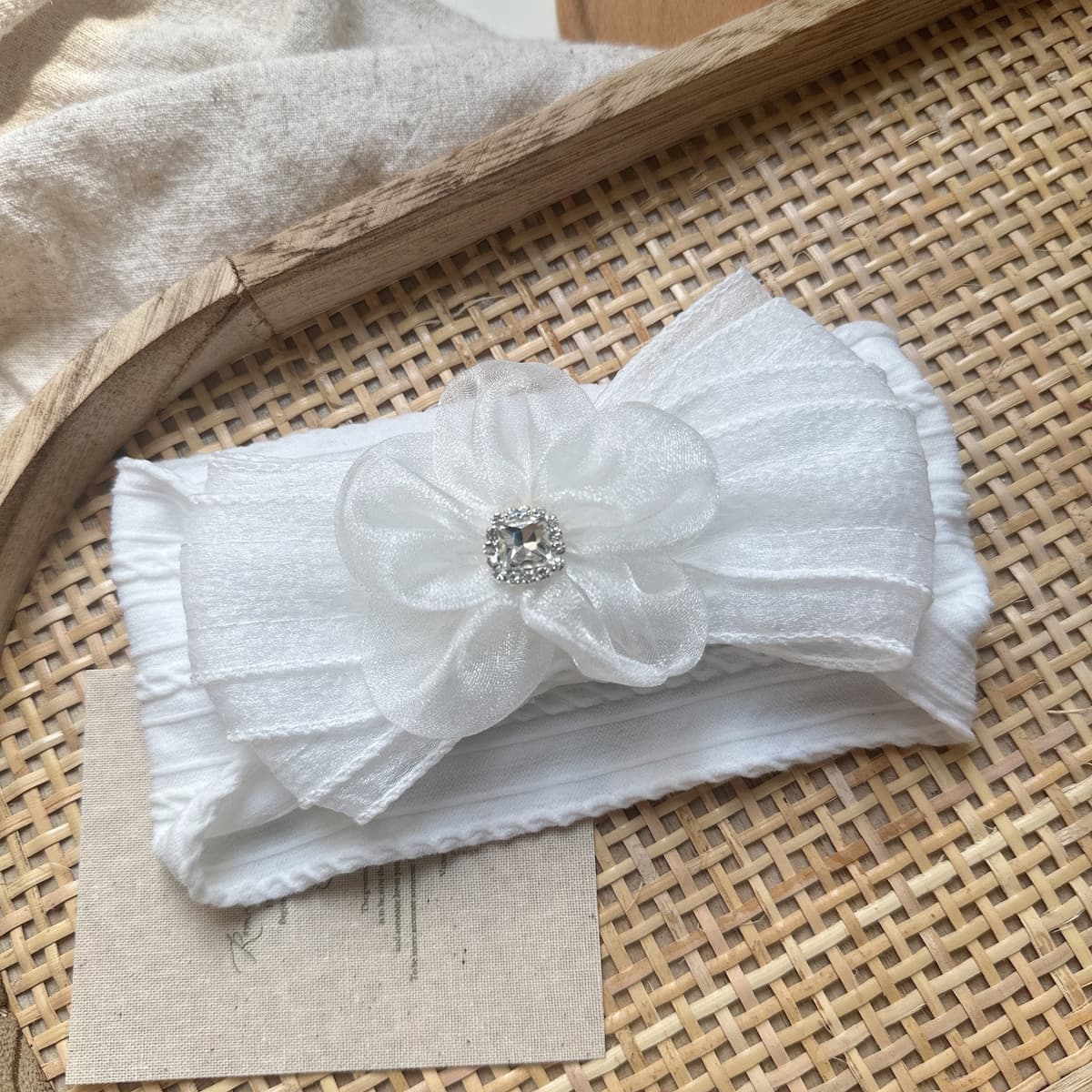 White double line five petals 5150 white jacquard headband