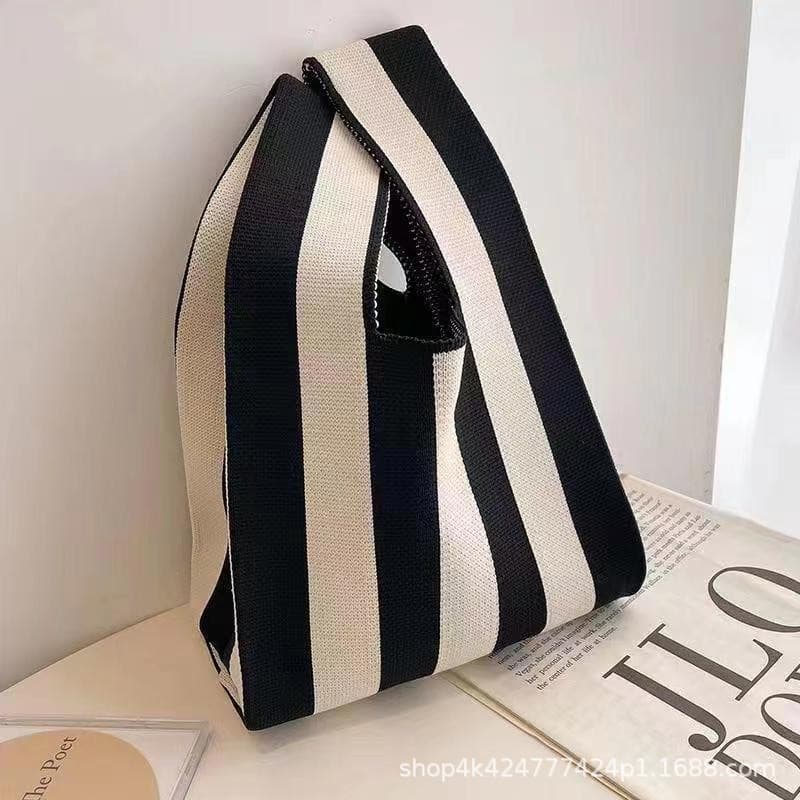 Vertical Stripe-Black Rice