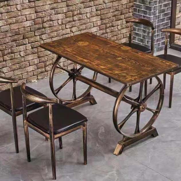 Wheel table 120*60, one table and four chairs [yellow clock]