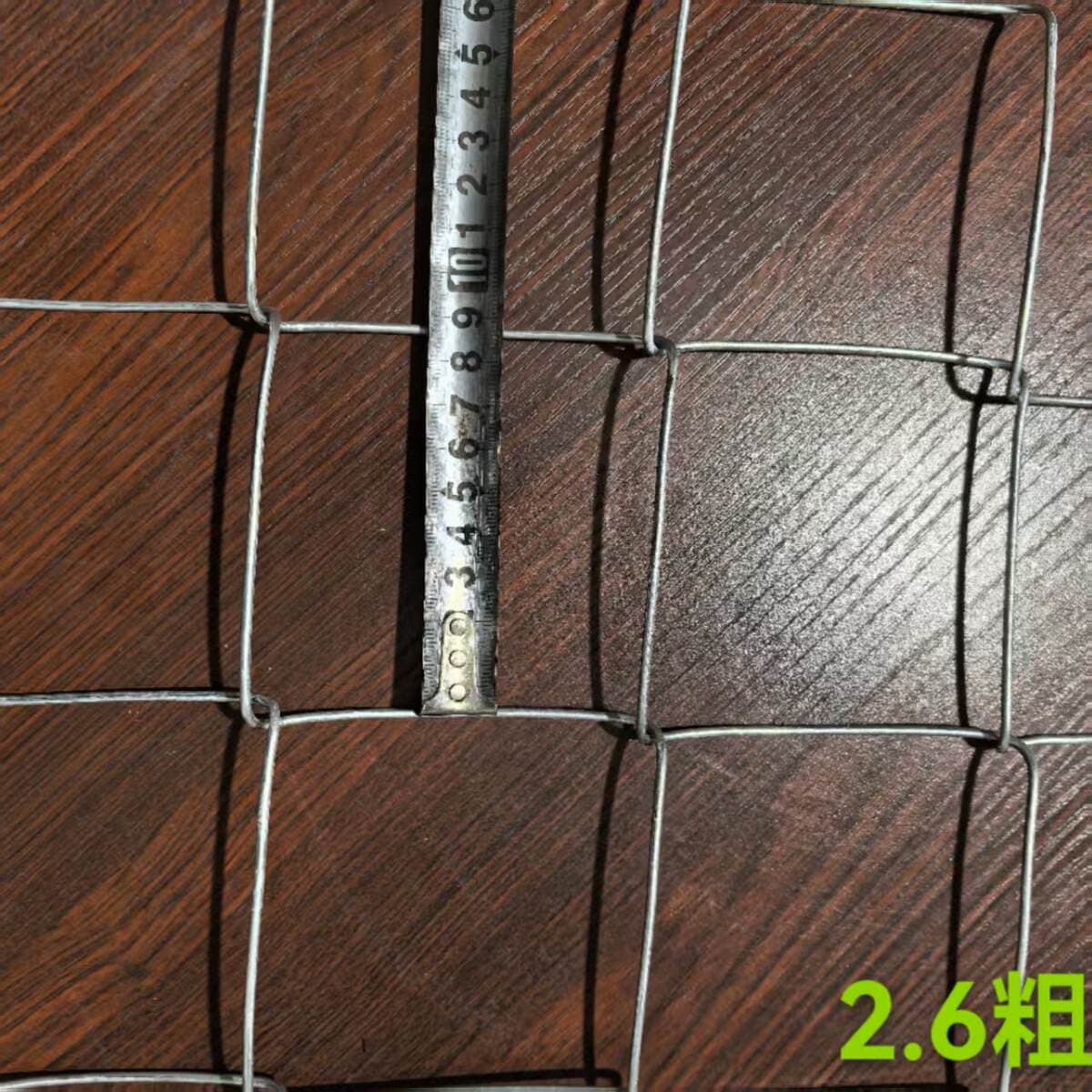 Mine diamond hook net hot galvanized barbed wire hook net plastic hexagonal net twist flower breeding net manufacturers 2