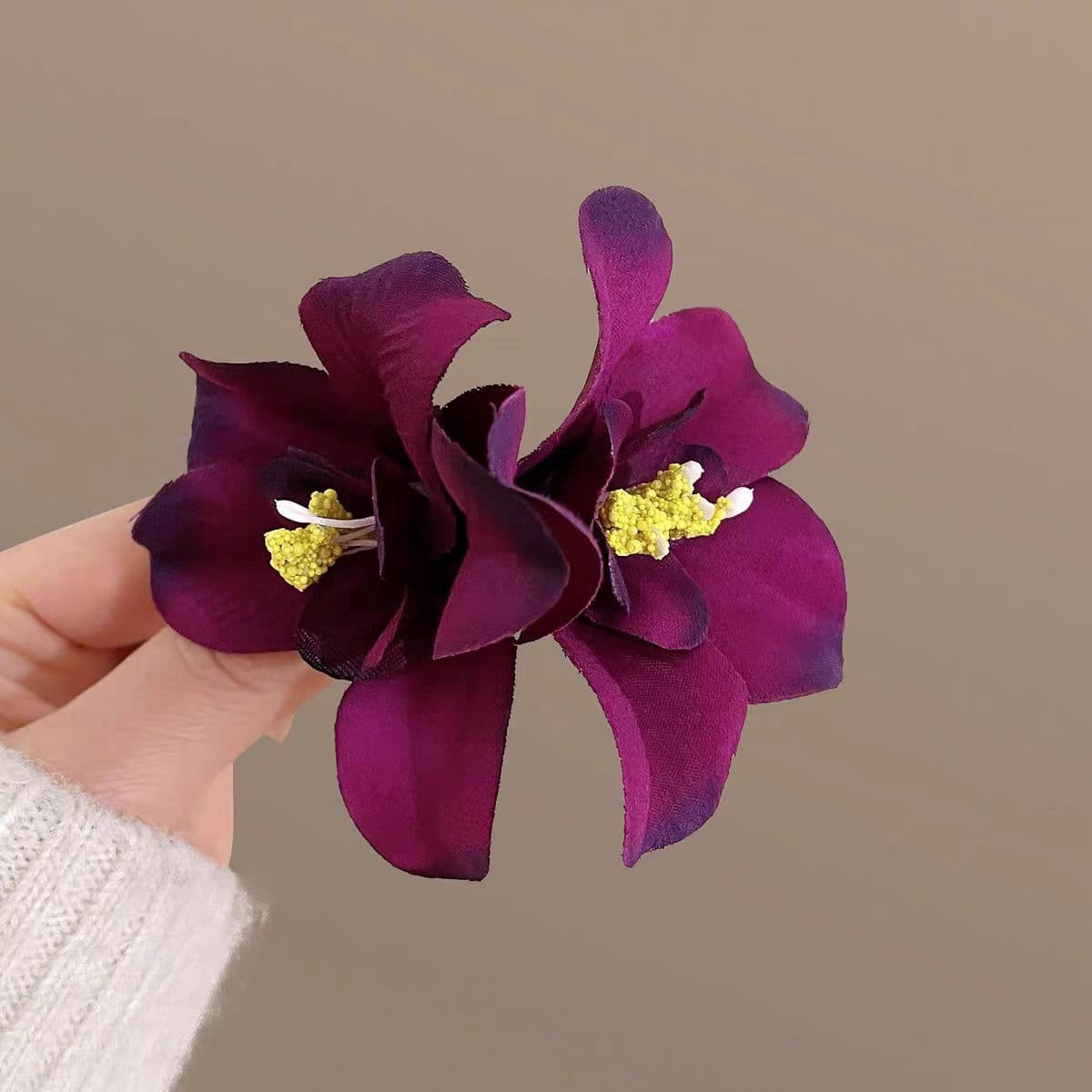 Purple flower hairpin
