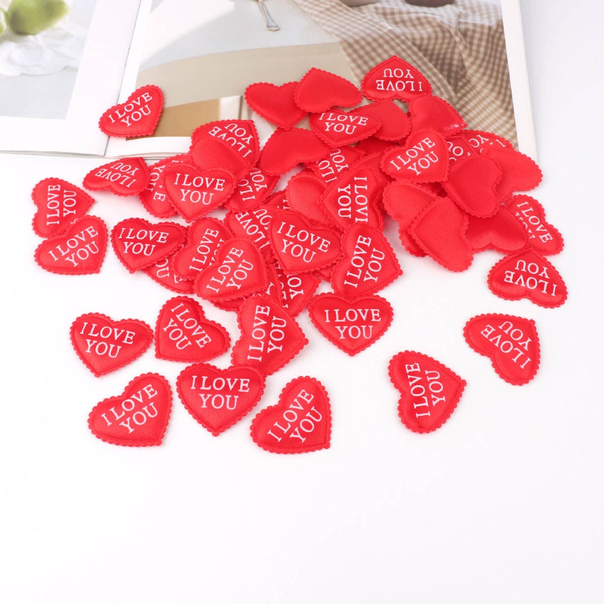 3.5cm Valentine's Day Heart-Shaped Petals, Wedding Hand-Thrown Flowers, Wedding Gifts, Heart-Shaped Bed-Sprinkled Flowers, Sponge Lace 2