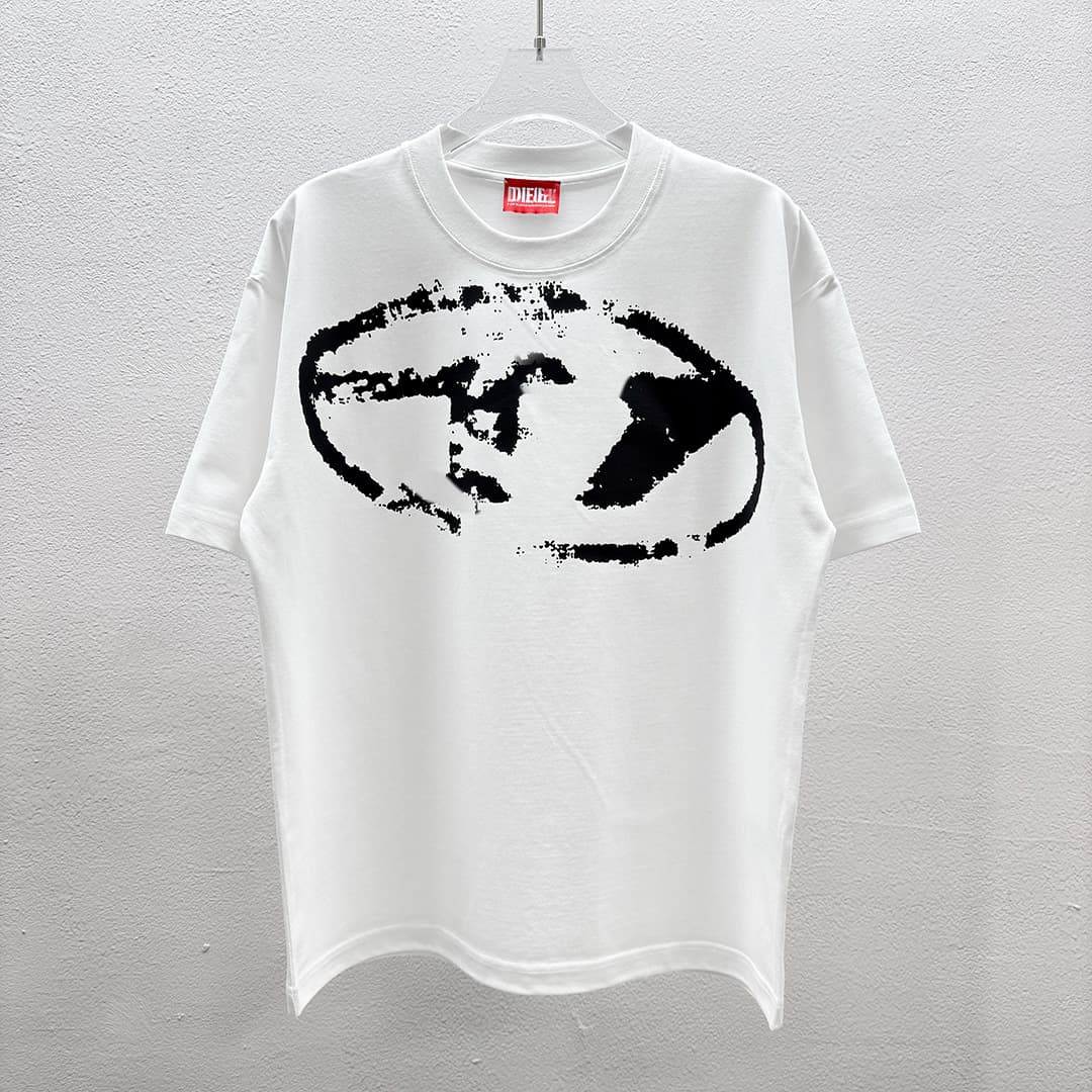 White d112