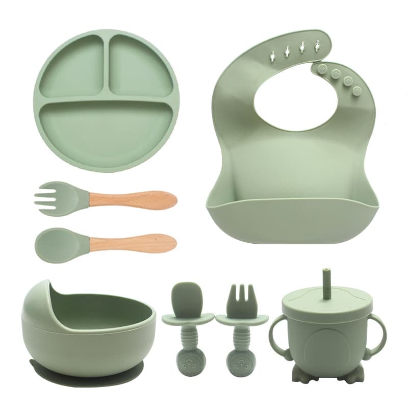 Military green—eight-piece set