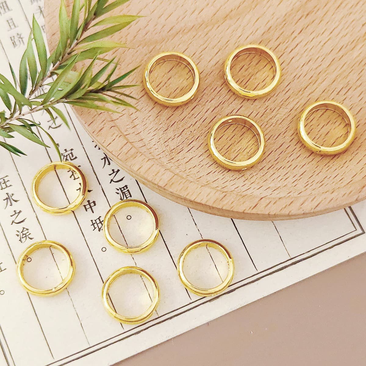 Card 8 [gold] light bread bead ring (10.8mm inner diameter 8.8mm) a578