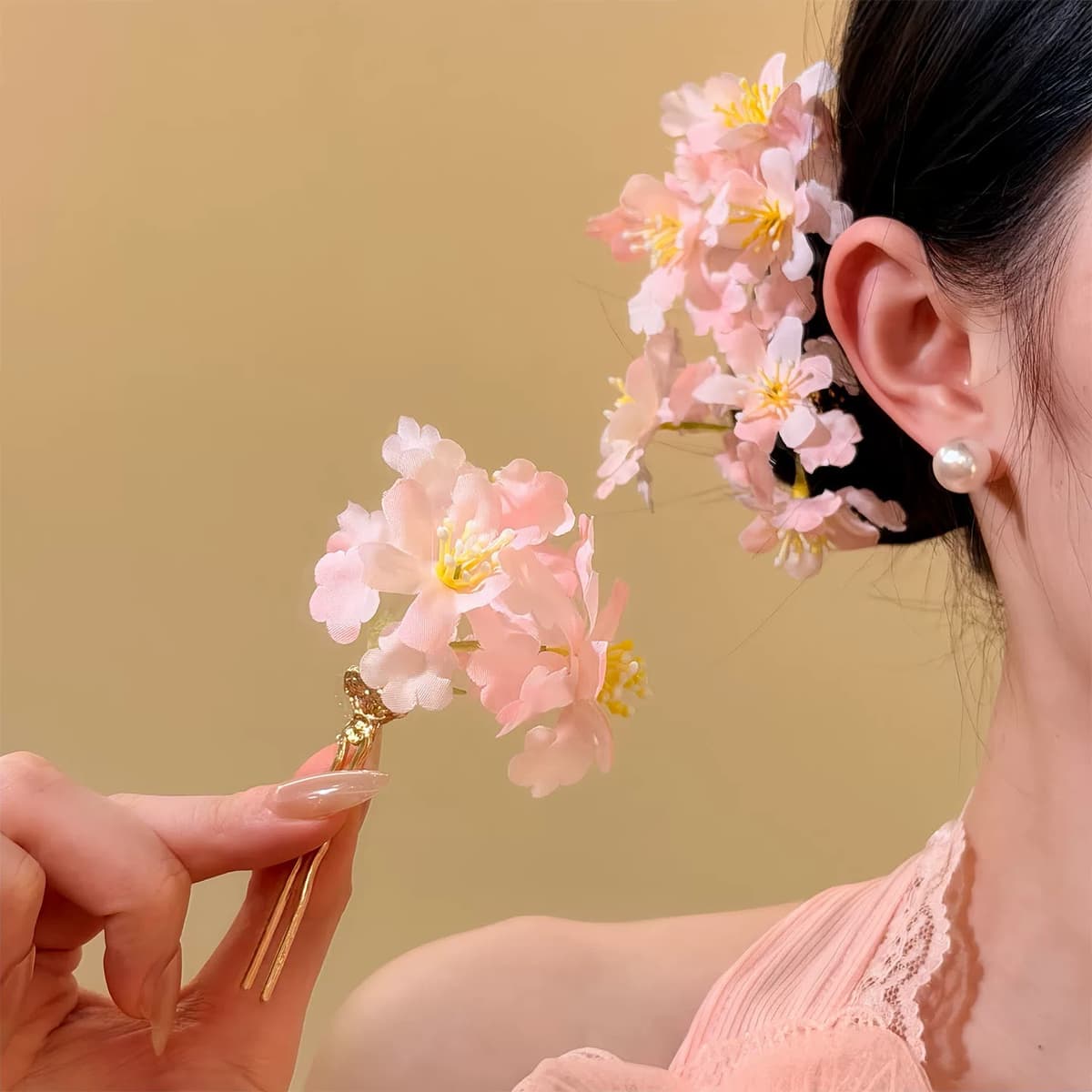 Single pink hairpin