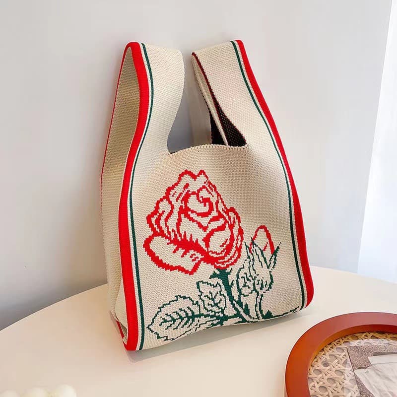 Art rose-red