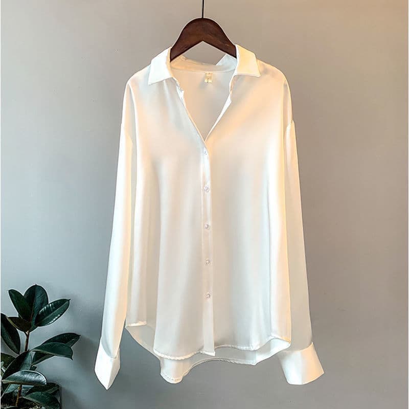 Pearlescent white