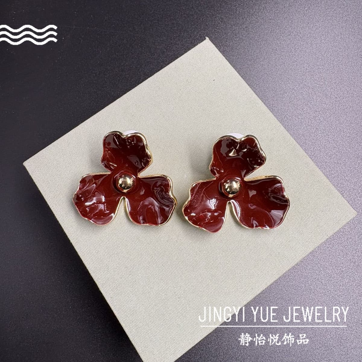 1602 earrings