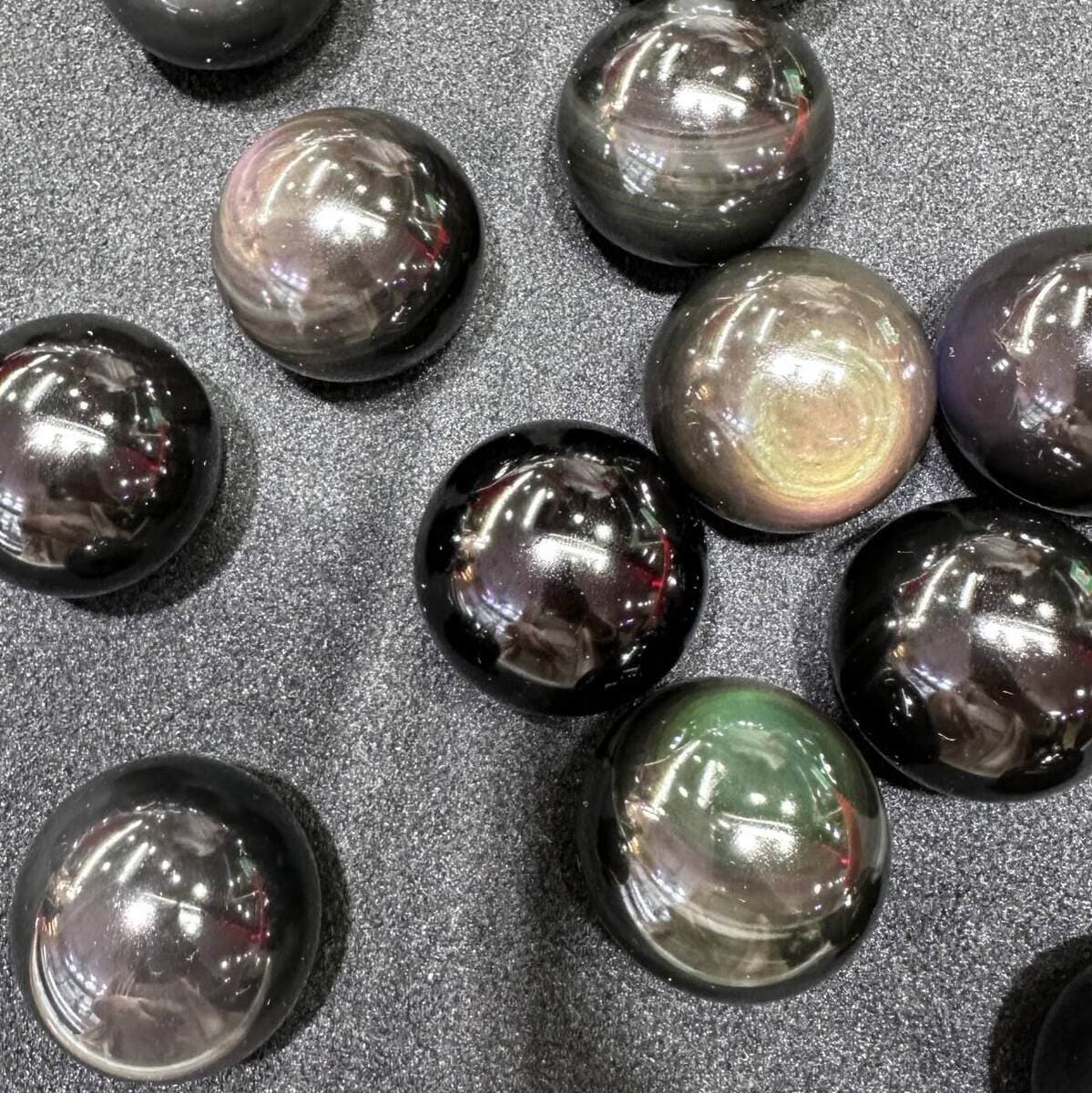 Natural Colored Obsidian Crystal Ball, High-Quality Polished Raw Stone Ball, Cross-Border Jewelry, Office and Home Feng Shui Ornaments 4