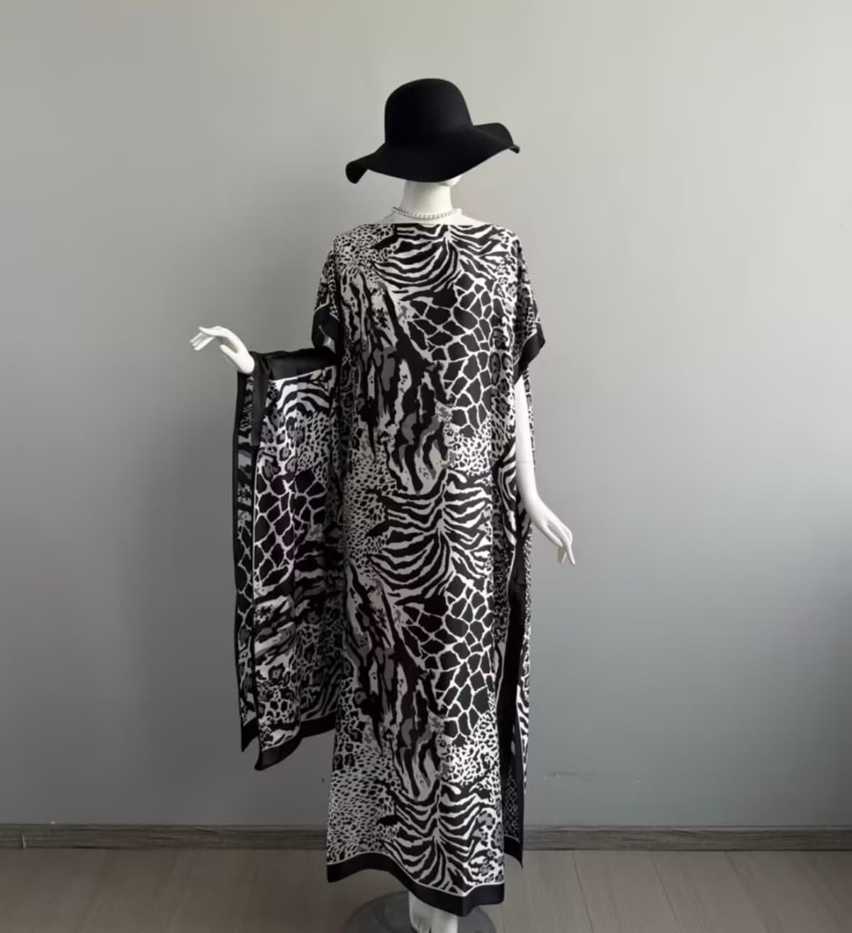 011-african secret-black and white