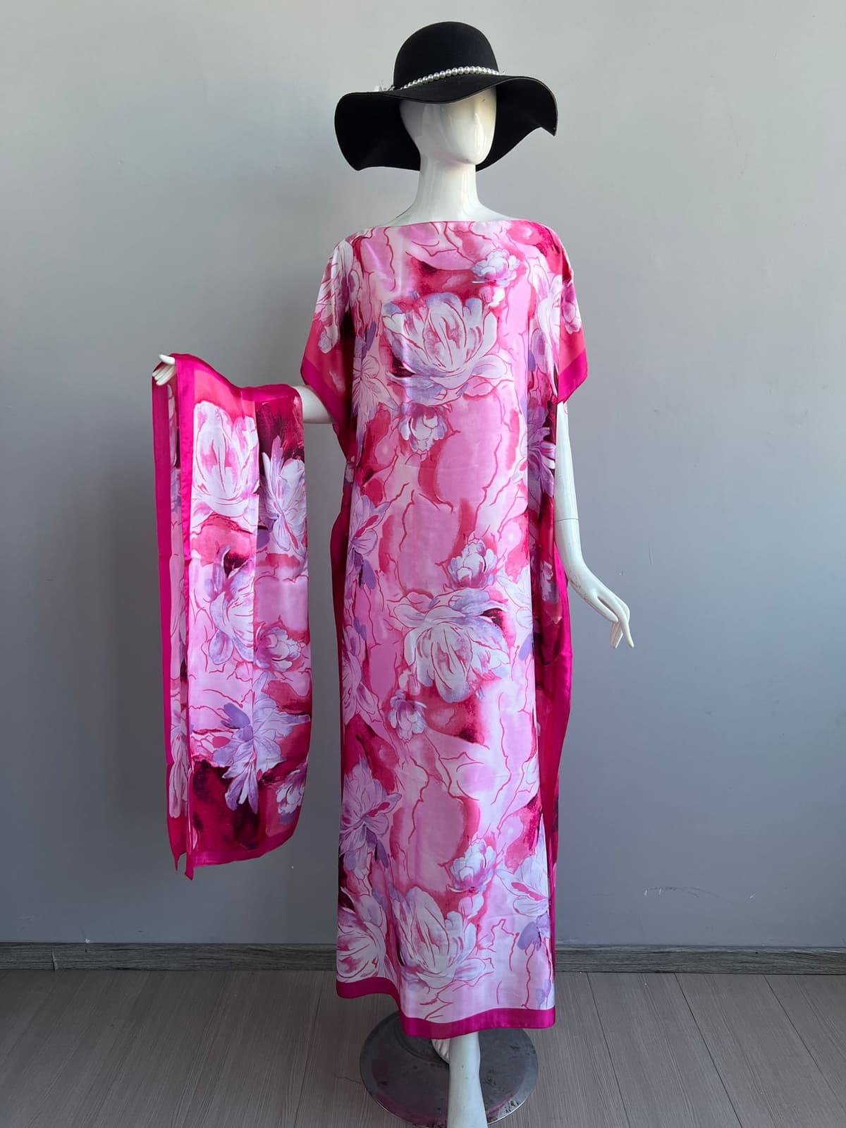 639-ink lotus-rose red