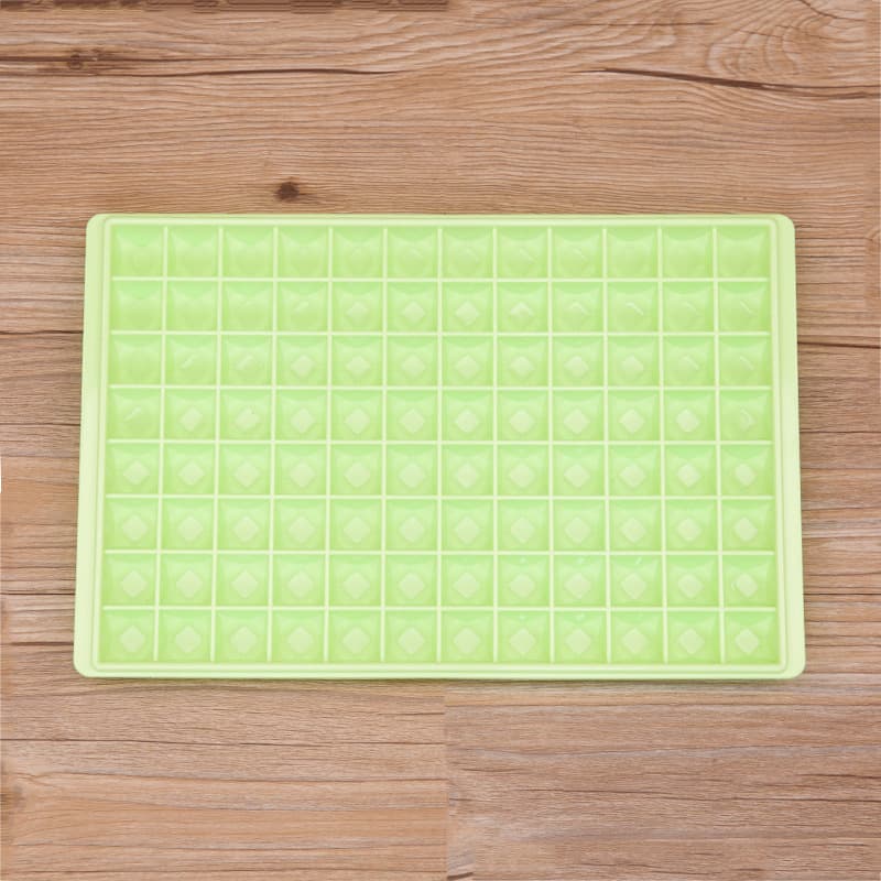 96 grid green