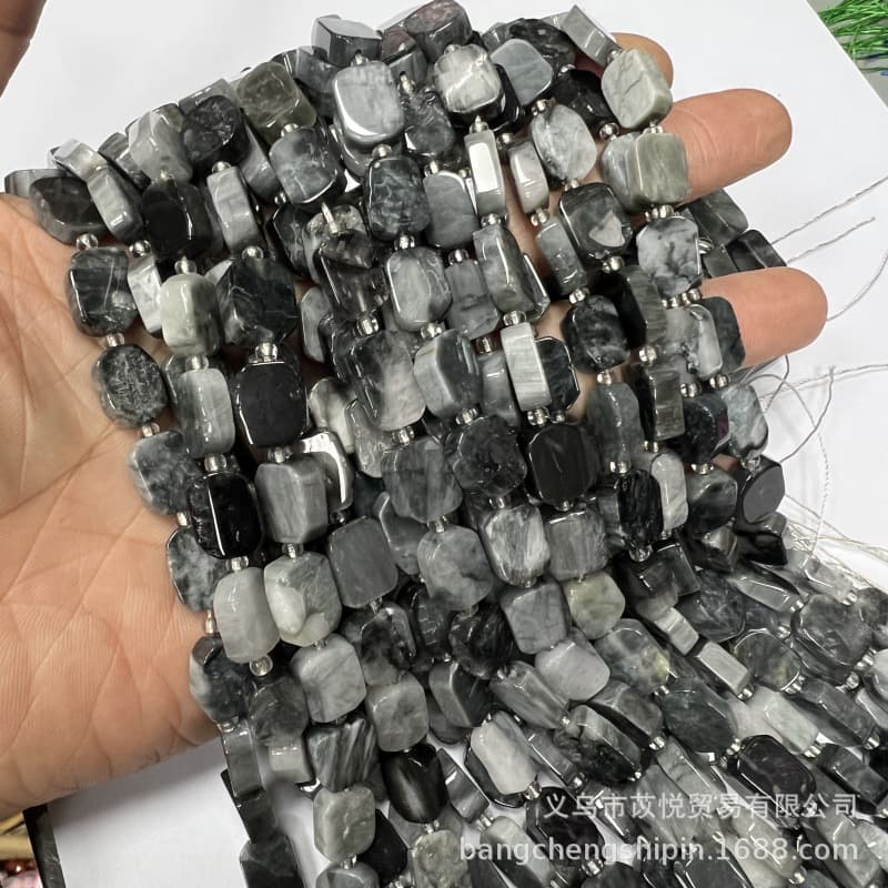 Natural eagle eye stone