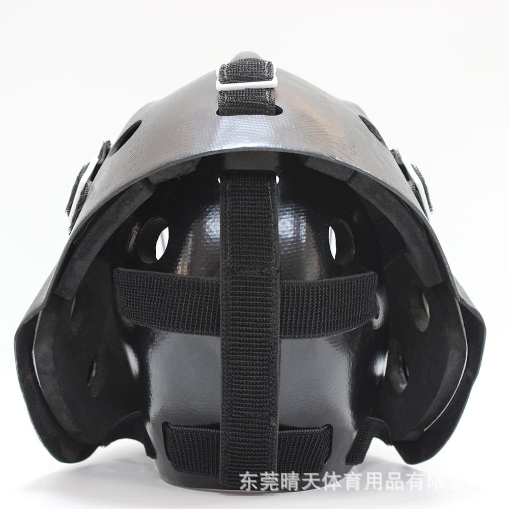 Goalkeeper helmet