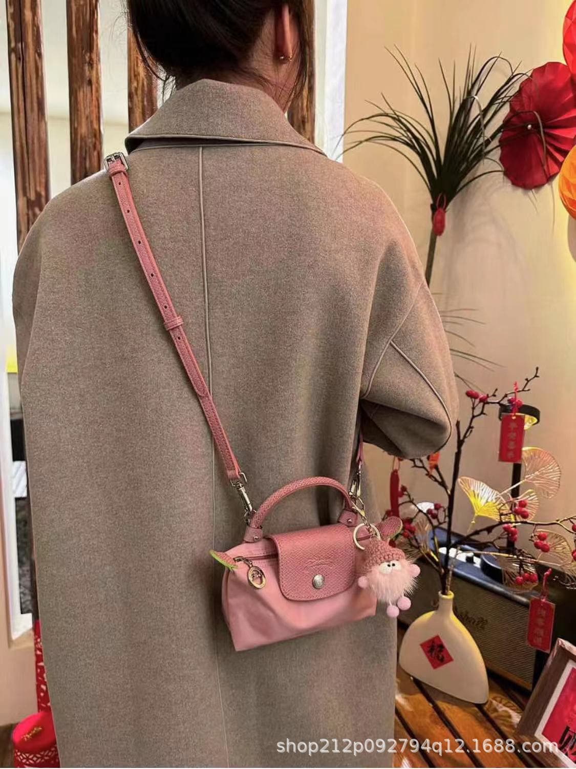 No-drill mini petal hooks