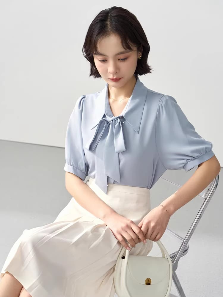 Blue short sleeves