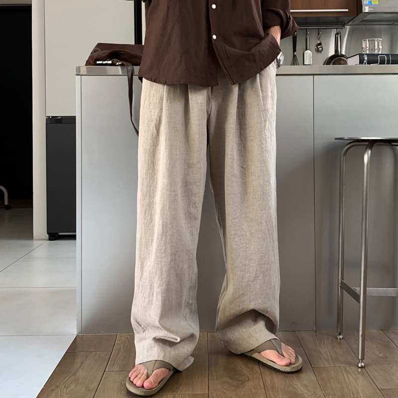 Light khaki