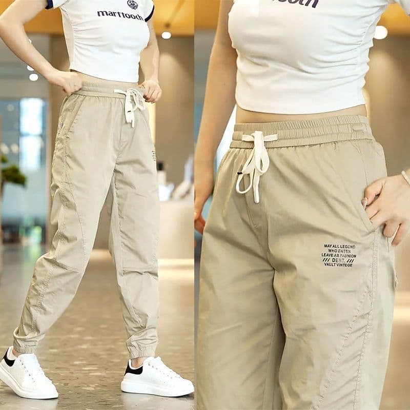 Khaki color