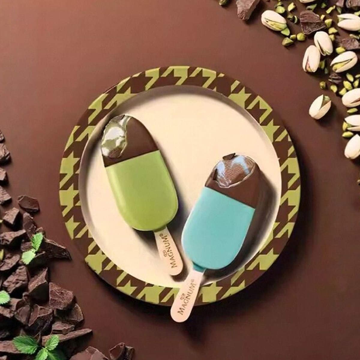 【New Product】Helu Xue Menglong Vanilla Truffle Capu Toffee Dark Chocolate Mint Rich Pistachio Cold Drink 3