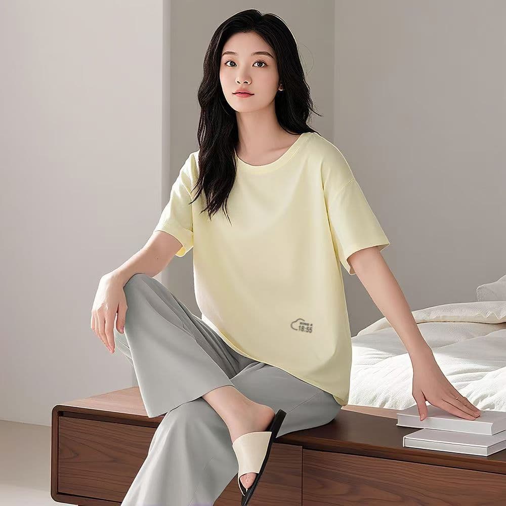 Yellow women's model