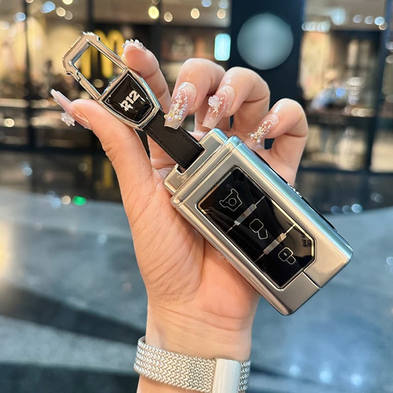 [elegant silver + metal buckle]