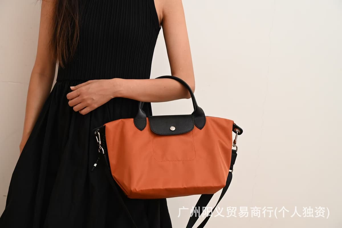 Pumpkin color