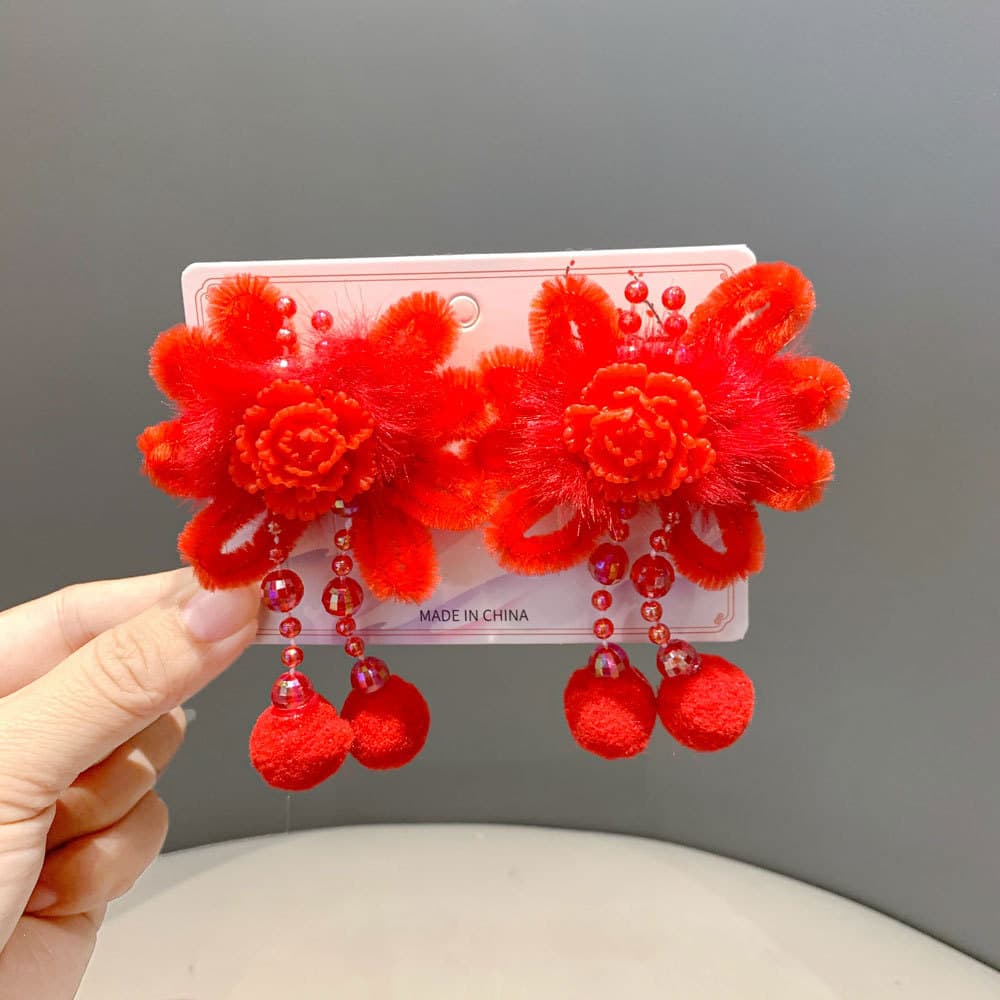 Children's red rose solanum clip