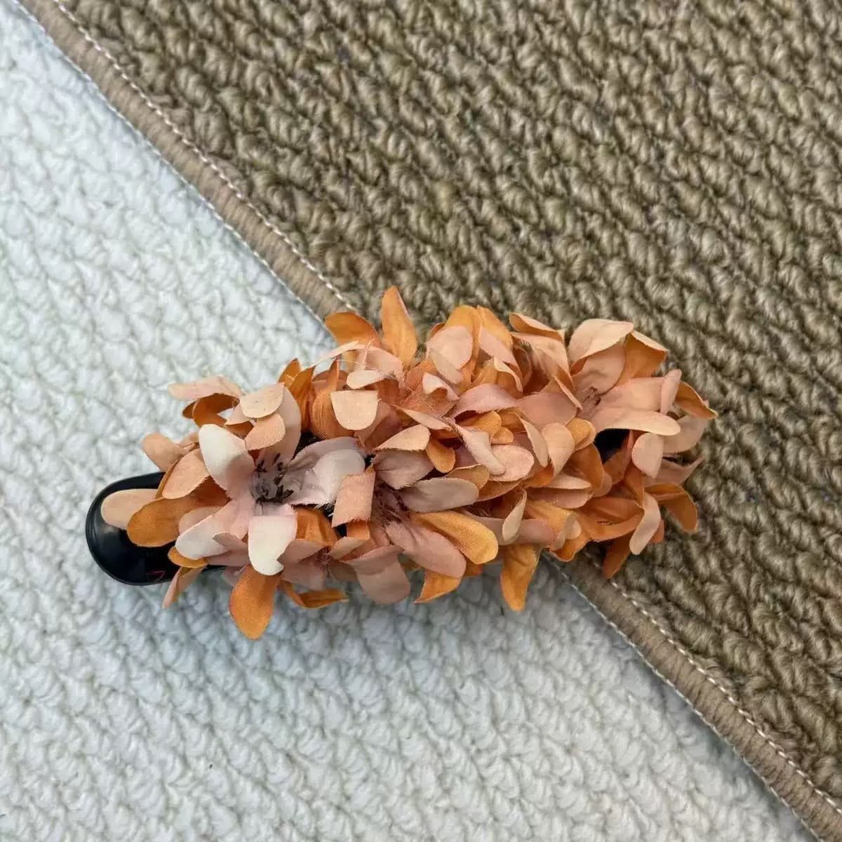 Orange floral lazy hair clip