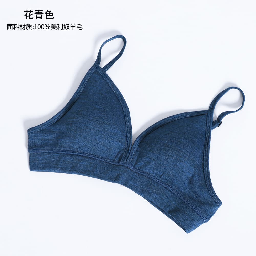 Floral blue (100% wool)