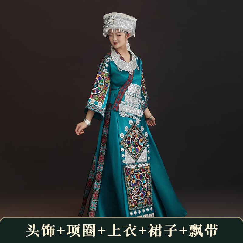 Dark green long style (headwear + collar + top + skirt + ribbon)