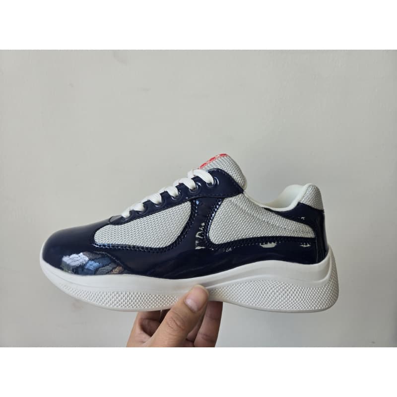 Yun prada silver gray