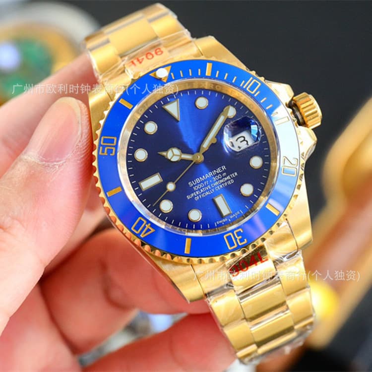 Gold belt blue plate