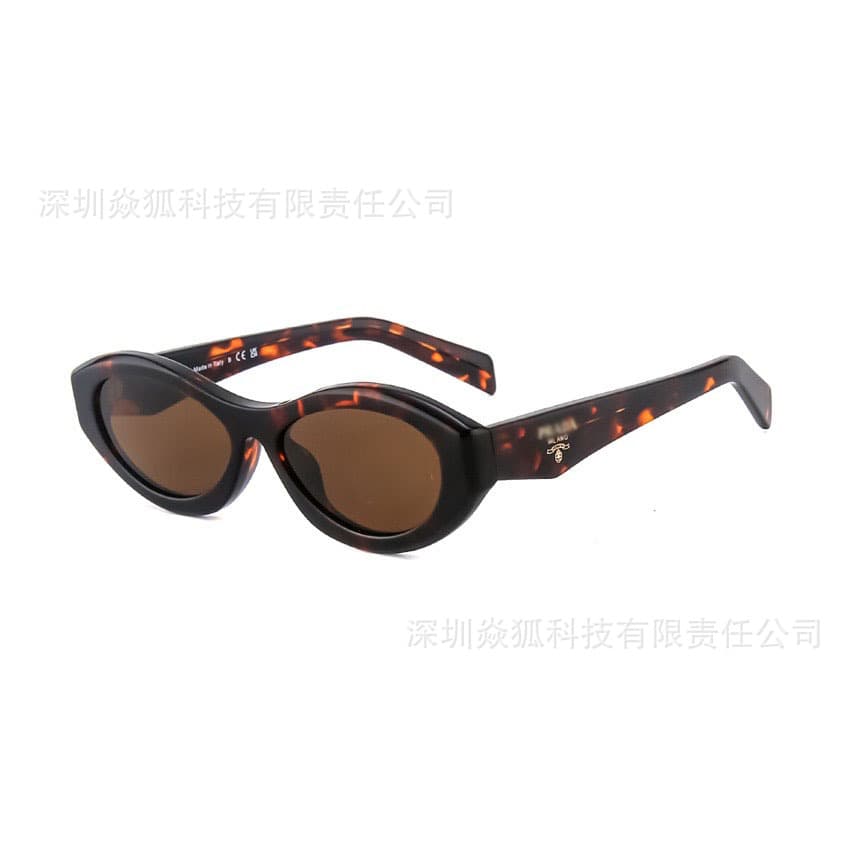 Tortoiseshell color