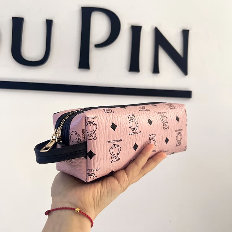 Bear pink