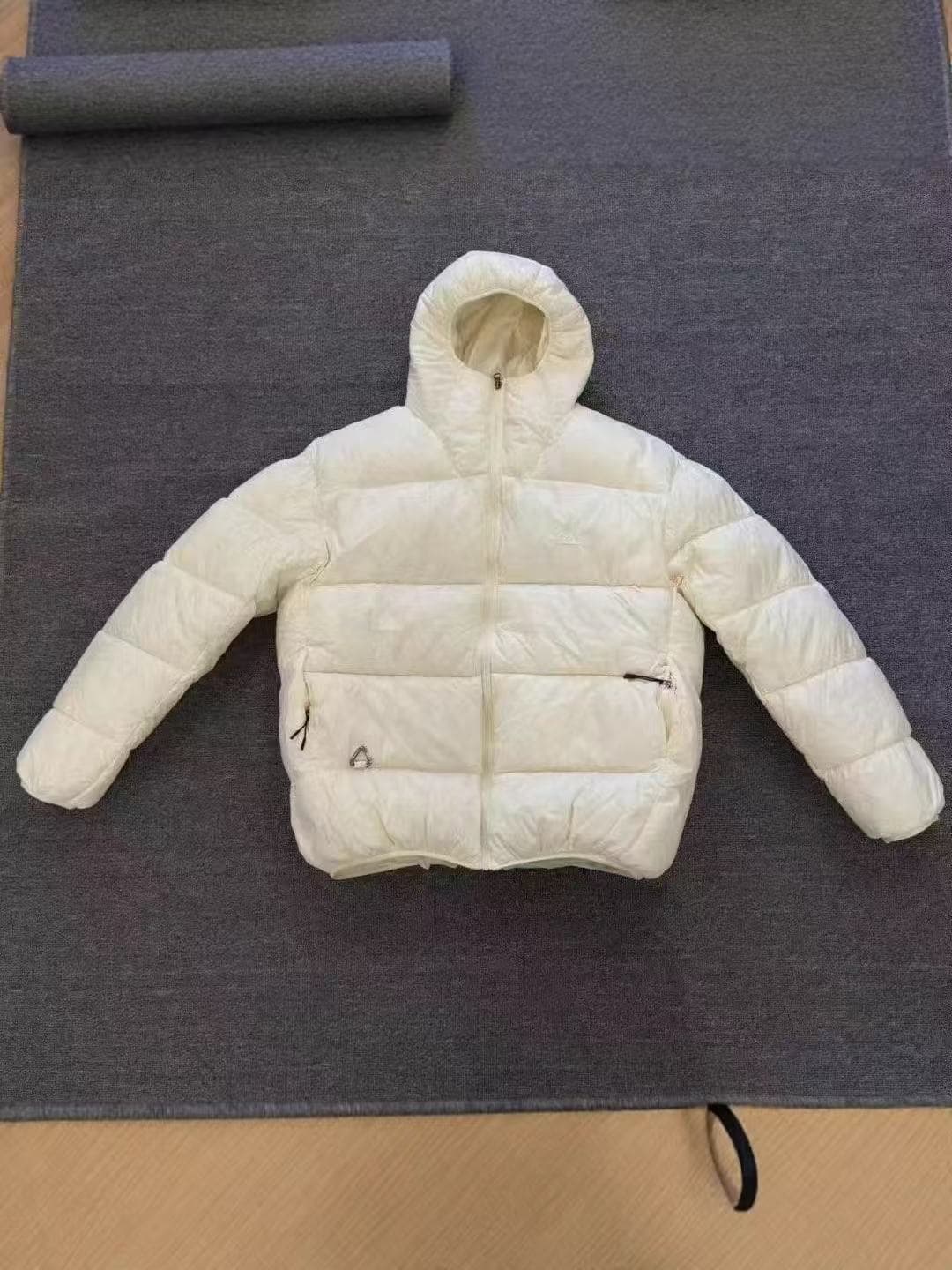 1 white