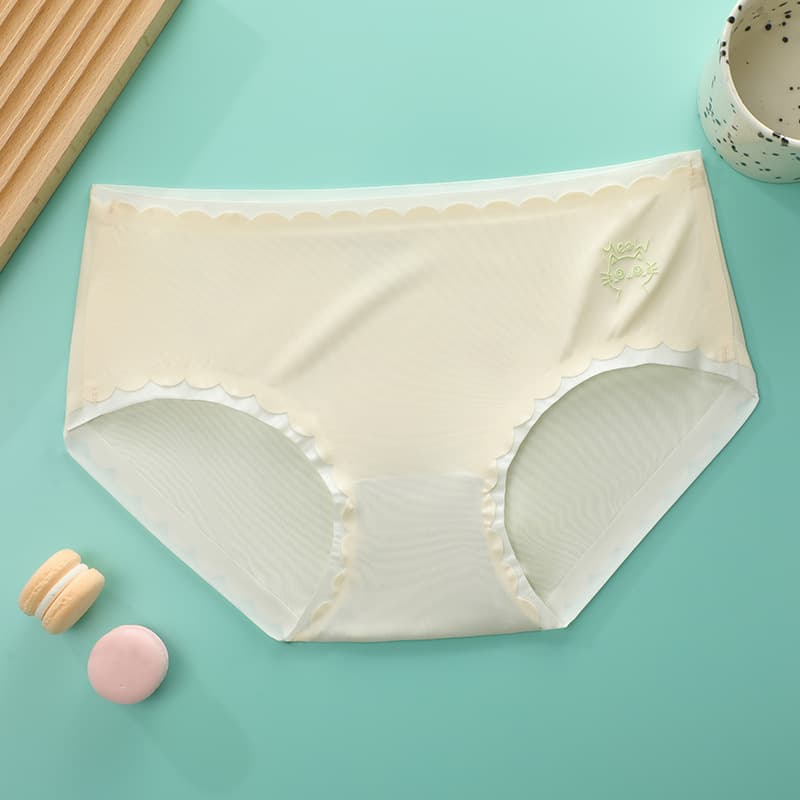 [Panties] skin color