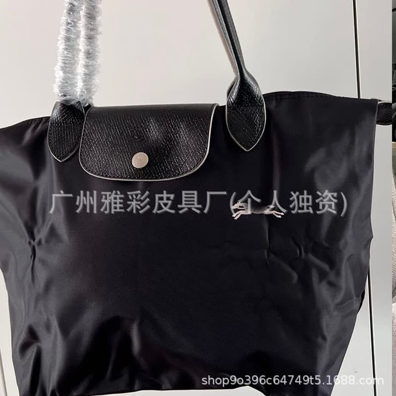 Anniversary black