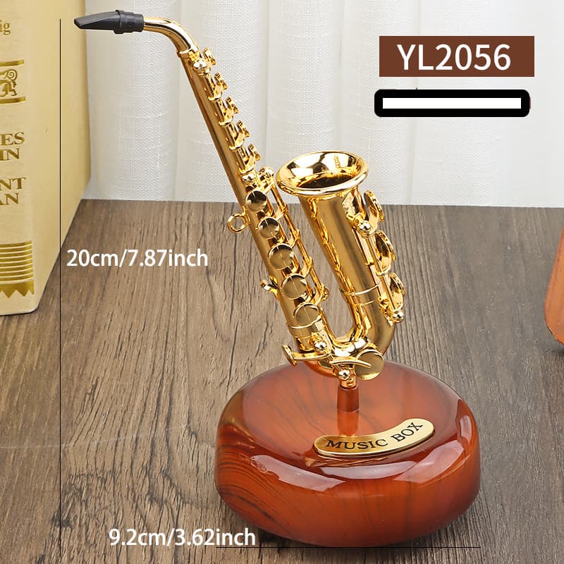 Saxophone 2056 [155g]