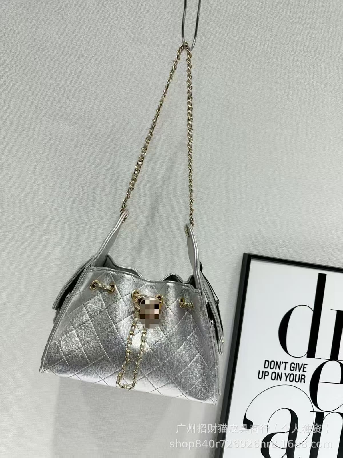 3712 caviar silver mini 22cm