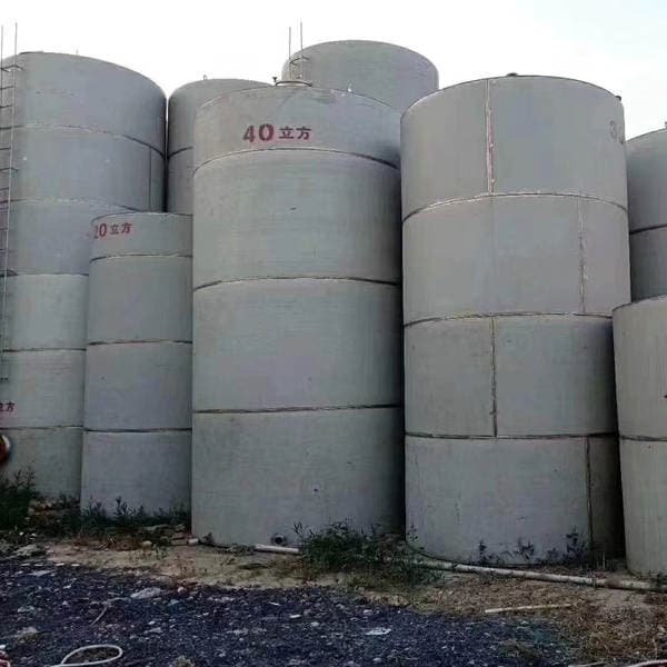 Transfer of Used Stainless Steel Mirror Polished Storage Tanks 10-55 Cubic Fuel Storage Tanks 90% New Food Grade Storage Tanks