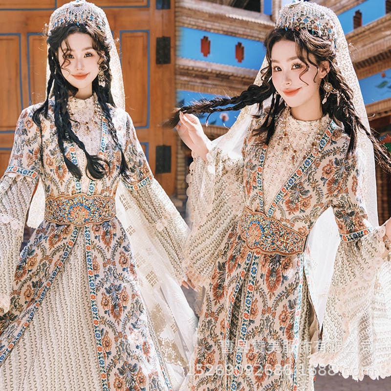 Photo Studio New Style Xinjiang Uyghur Ethnic Minority Girl Travel Photography Yunnan Dali Lijiang Photo Photography Clothing 1