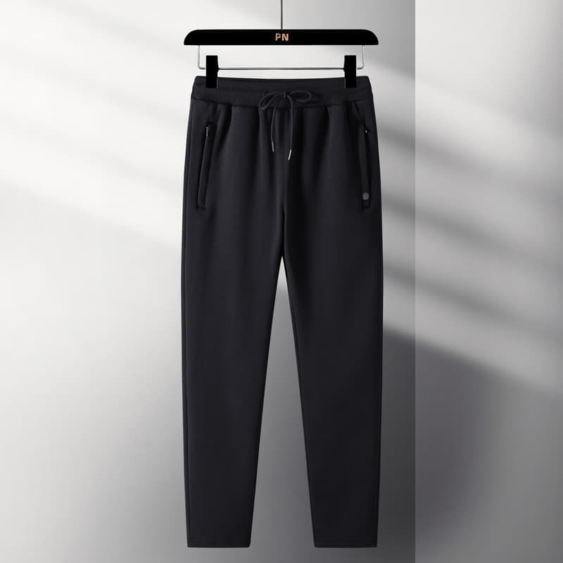 Black fleece-lined boxer briefs