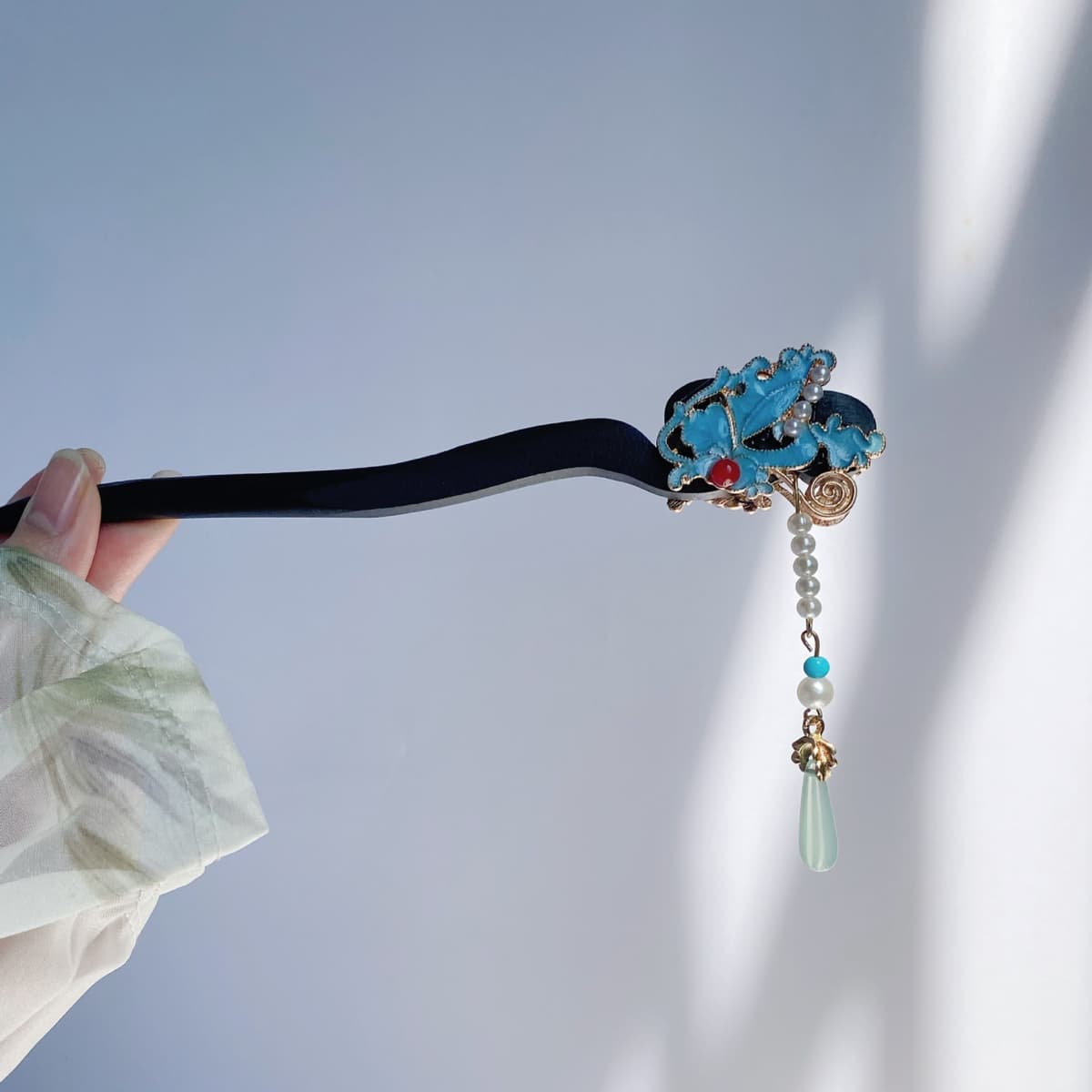 207#Butterfly drop hairpin