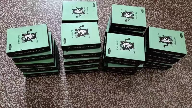 Chocolate powder (minimum bid of 5 boxes)