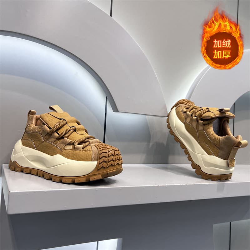 Light brown [fleece cotton shoes] will be shipped first