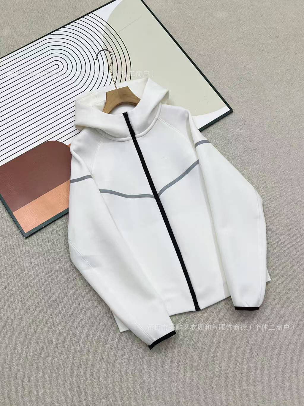 Top. white