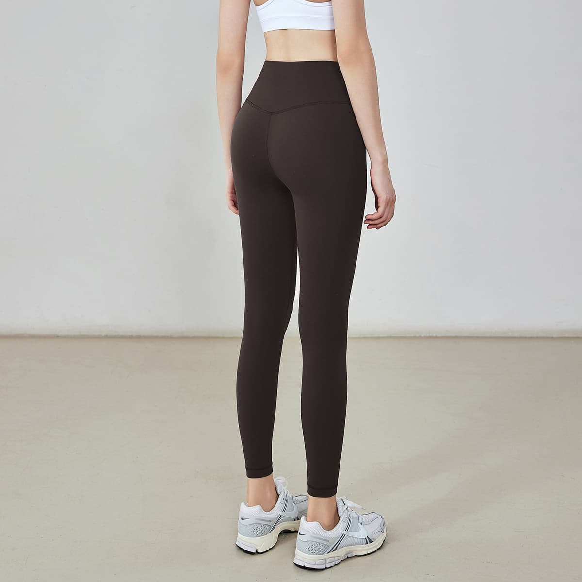 Ebony brown (upgraded to the fifth generation hip line new color)