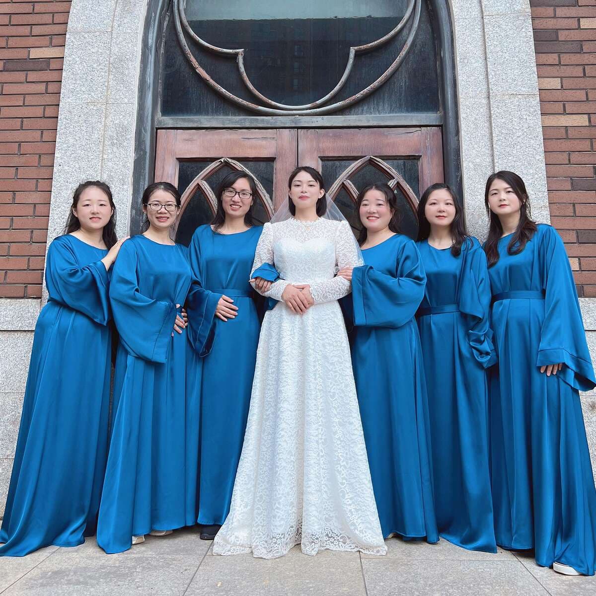 2023loriya simple temperament solid color wedding bridesmaid dress robe dress 2