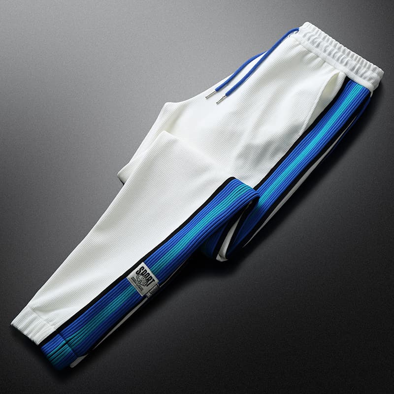 Color stripe white